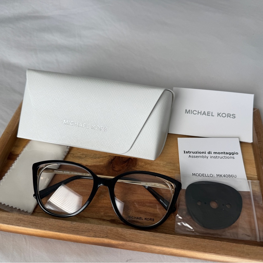 New Michael Kors Black Eyeglasses Set
